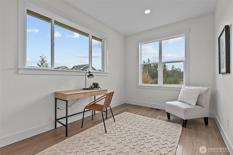 4th image of 6917 Red Ridge Drive