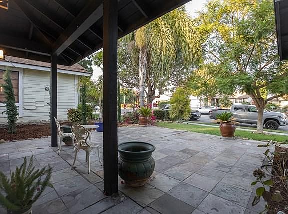 5th image of 649 Cachuma Ave