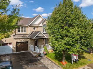 83 Matthew Boyd Cres, Newmarket, ON L3X 3C5