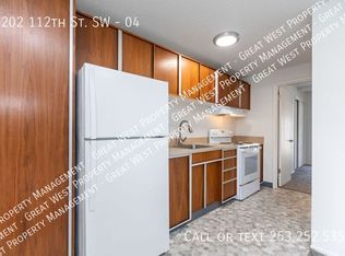 5202 112th St SW APT 4, Lakewood, WA 98499