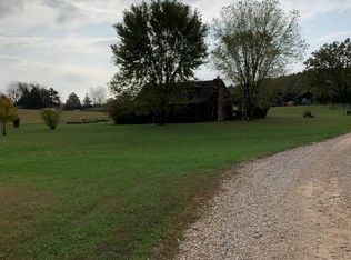 48 Razor Ridge Dr, Van Buren, MO 63965