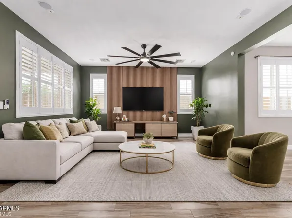 79 N ABALONE Drive, Gilbert, AZ 85233