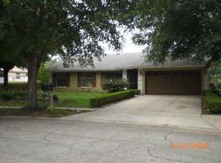 15917 Summit Ct, Clermont, FL 34711