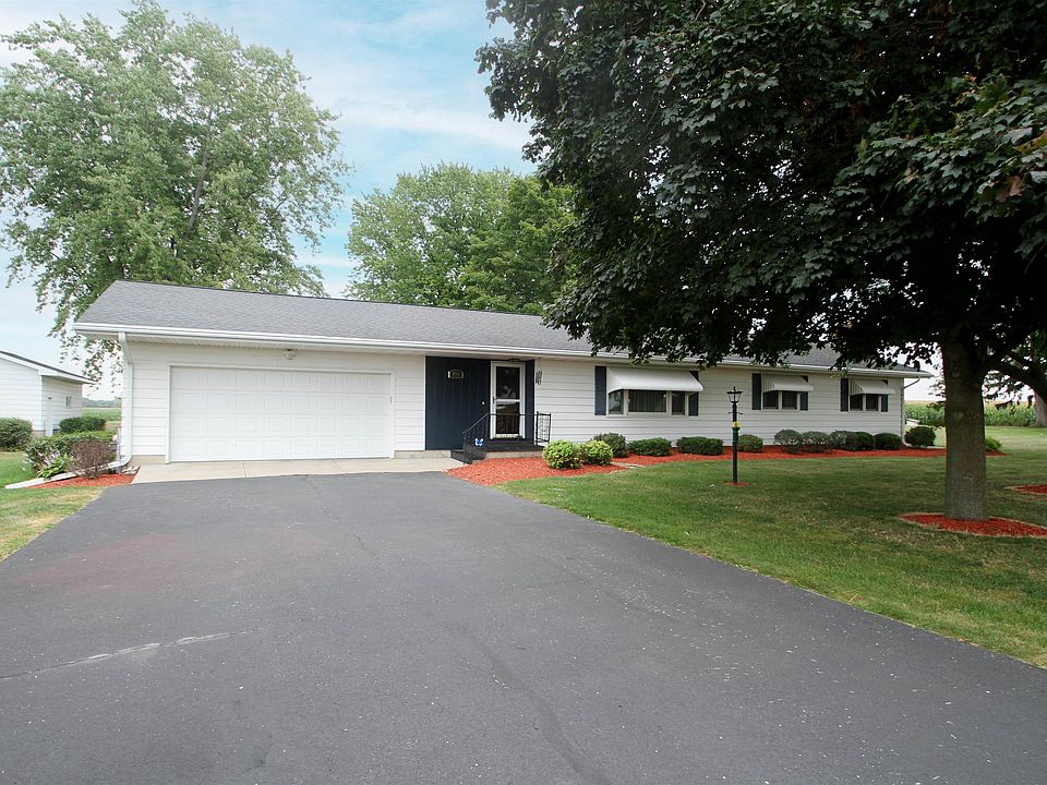 1st image of 856 Collins Rd