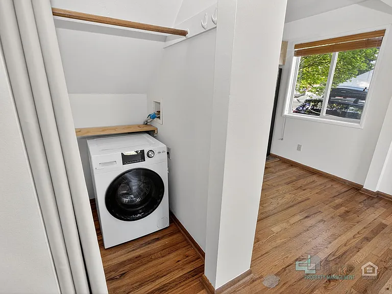 908 SW Gaines St #31 — Photo 11