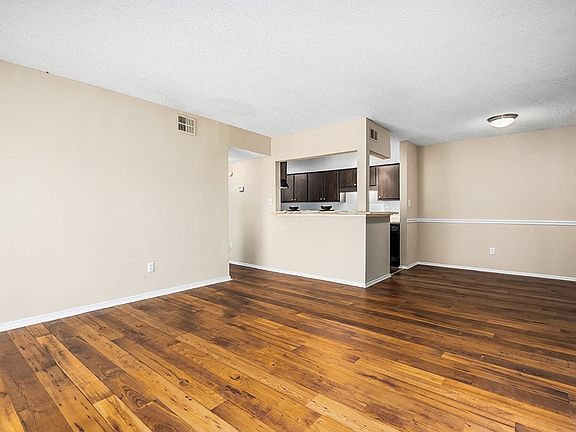 Klein - 1 Bed / 1 Bath - 760 Sq.Ft.
