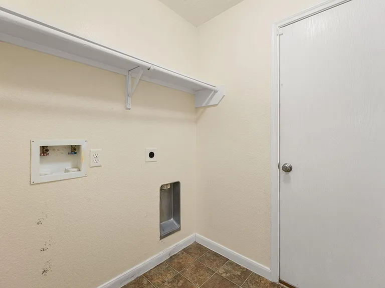 15906 Arapaho Bend Ln — Photo 20