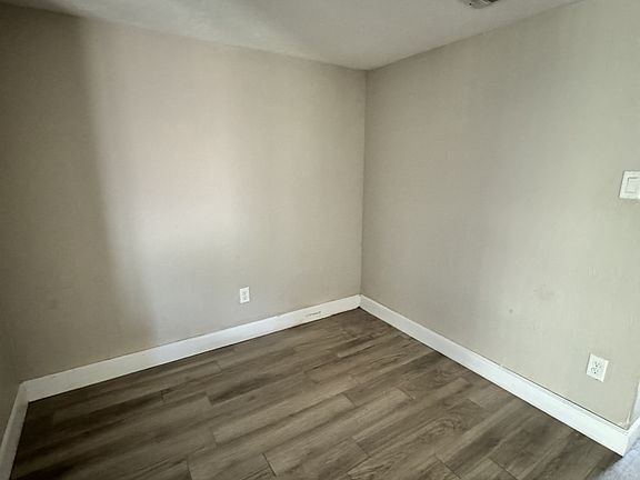 5th image of 1224 Stone Greene St