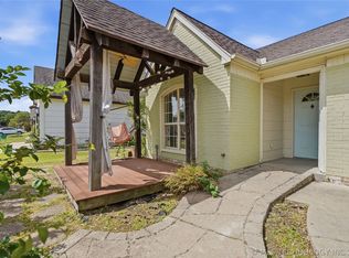 3226 N 2nd Pl, Broken Arrow, OK 74012