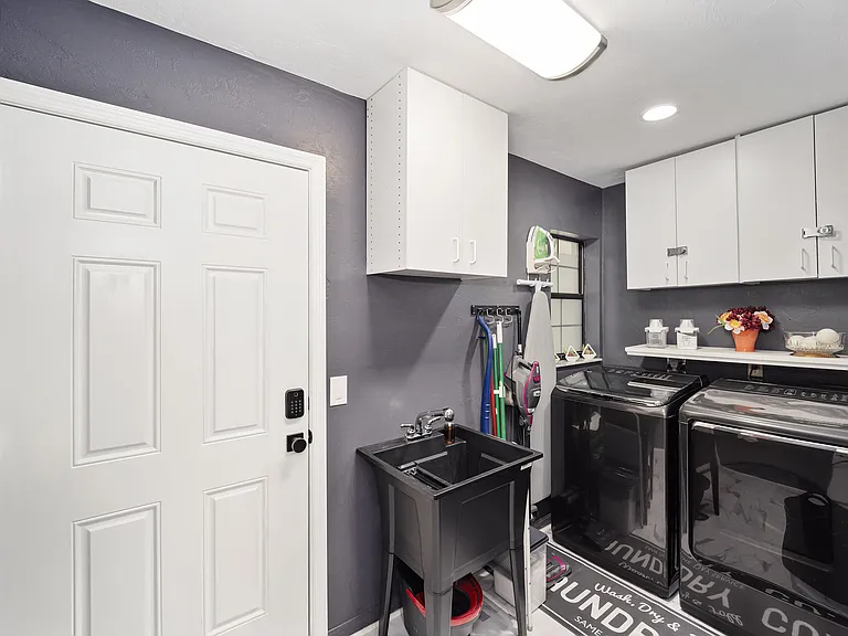 9800 SW 190th Terrace Rd — Photo 32