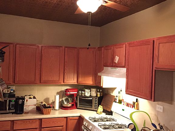 2nd image of 3849 N Lakewood Ave APT 1