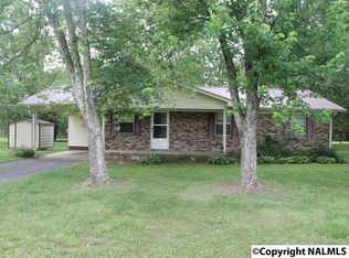 145 Rabbit Run Rd, Rainsville, AL 35986