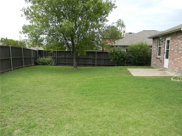 2612 Misty Harbor Dr — Photo 9