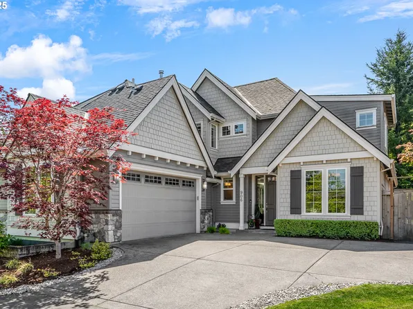 906 Cedar St, Lake Oswego, OR 97034