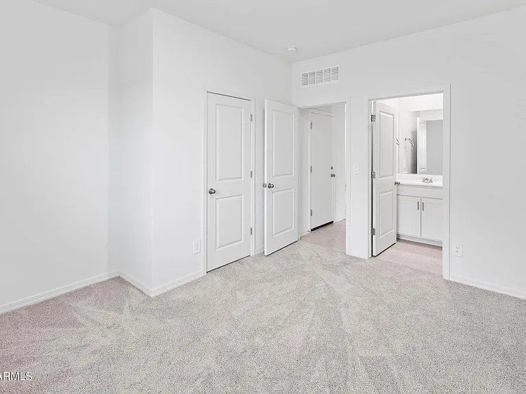 9637 W Agora Ln — Photo 12