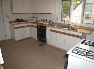 105 Chilton St #2, Cambridge, MA 02138