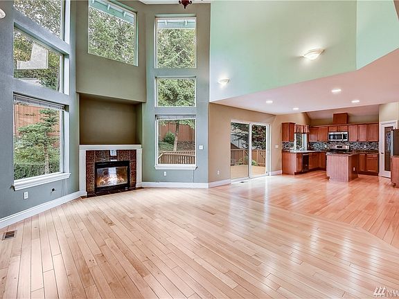 5th image of 16508 139th Ave E
