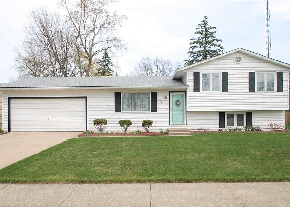 1st image of 2938 Providence Dr
