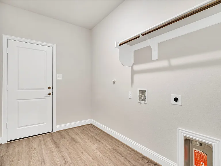 4523 Westminster Ave — Photo 6