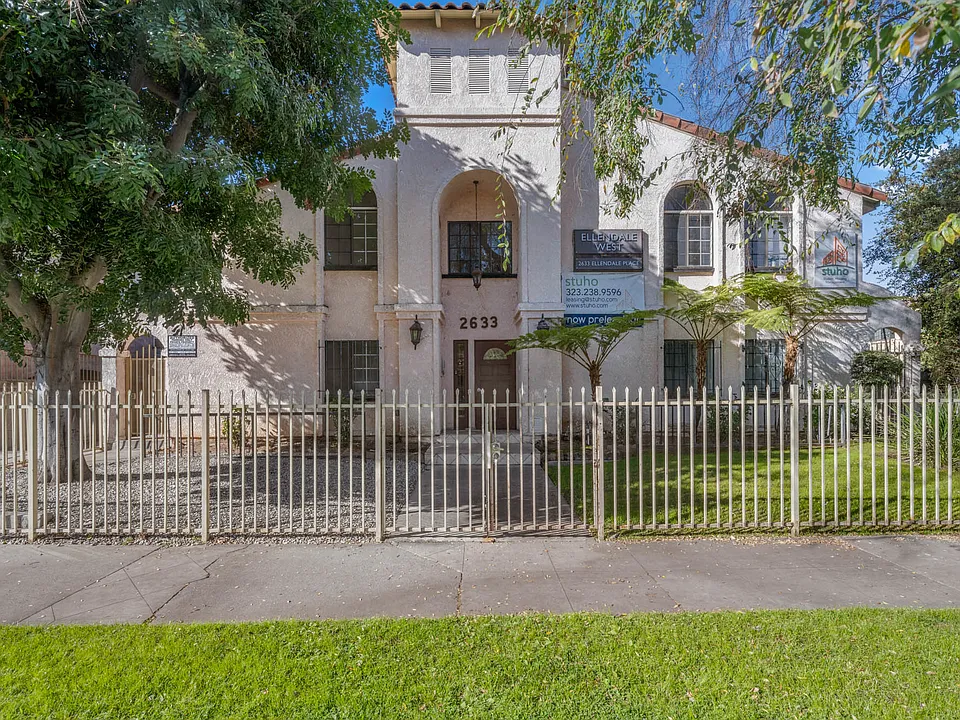 2633 Ellendale Pl