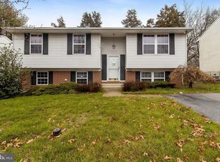 19 Upman Ct, Catonsville, MD 21228