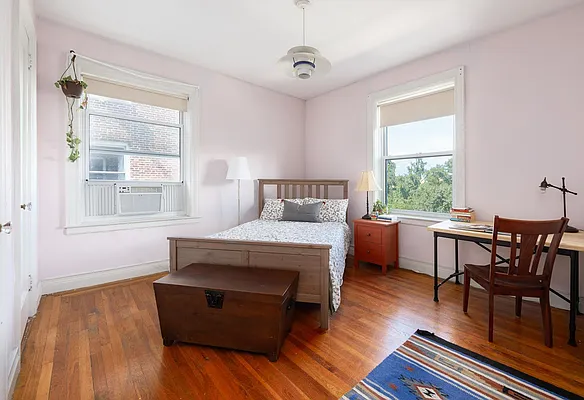 Sold by Compass | media 7