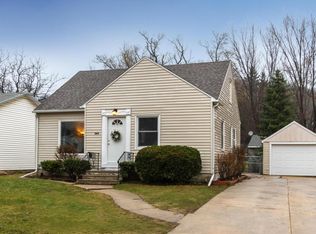 709 14th St NW, Rochester, MN 55901