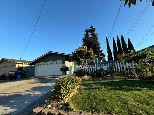 4294 Woodcrest Dr