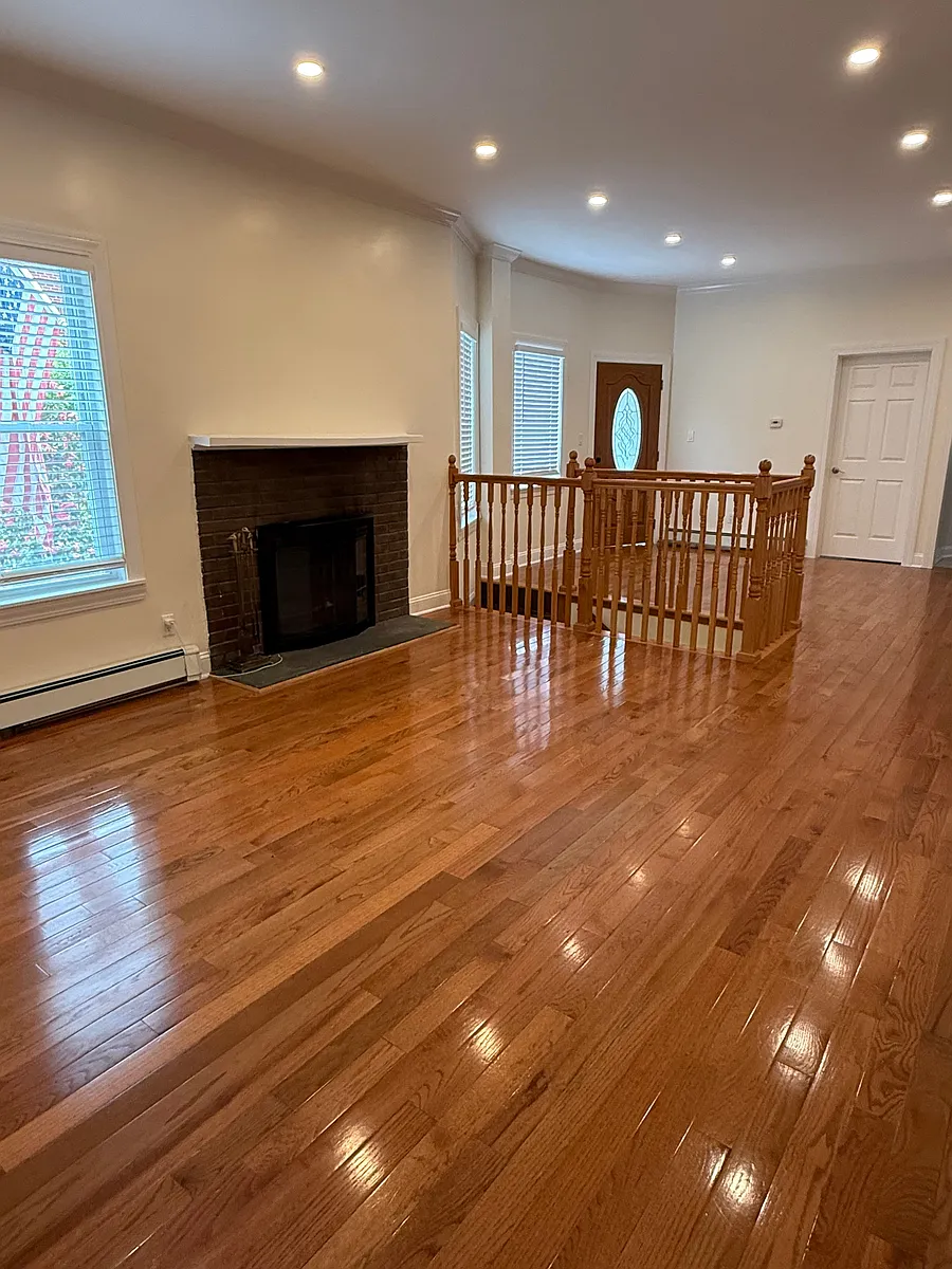 Building Photo - 26 Florence Ave #1