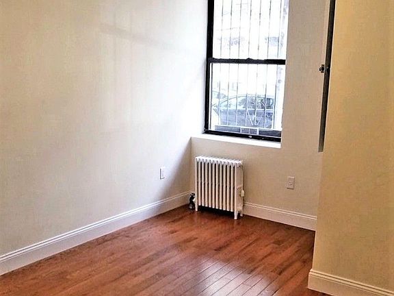 2nd image of 142 E 33rd St #1N