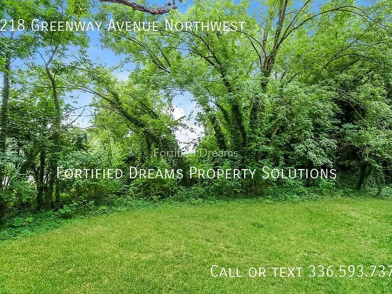2218 Greenway Ave NW — Photo 15