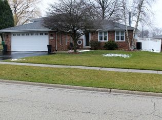 14922 S Arboretum Dr, Homer Glen, IL 60491