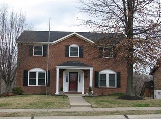 404 Knollwood Dr, Highland Heights, KY