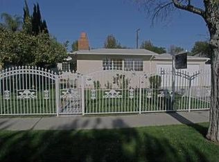 7804 Peachtree Ave, Panorama City, CA 91402