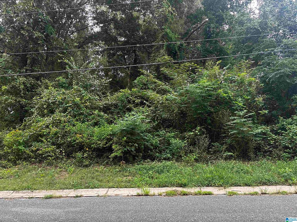 1st image of 121 Wilson Glen Dr #3