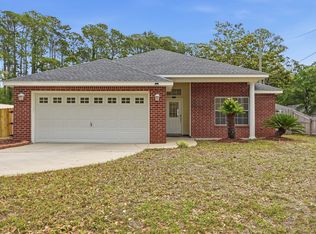1755 Hopper St, Niceville, FL 32578