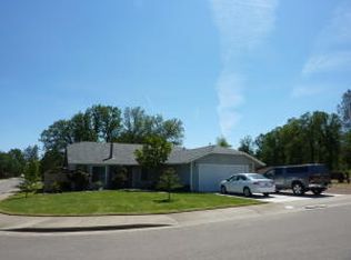 5797 Avery Way, Redding, CA 96003