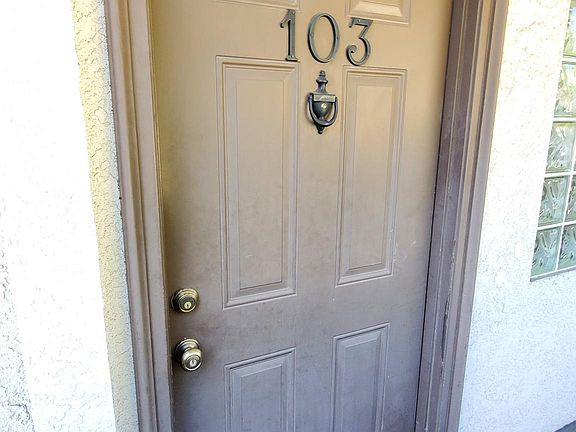 3rd image of 3714 S Bentley Ave #103