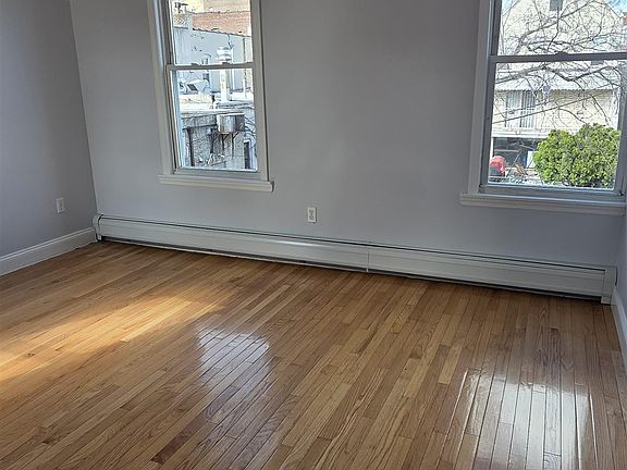 2nd image of 416 41st St Floor 2