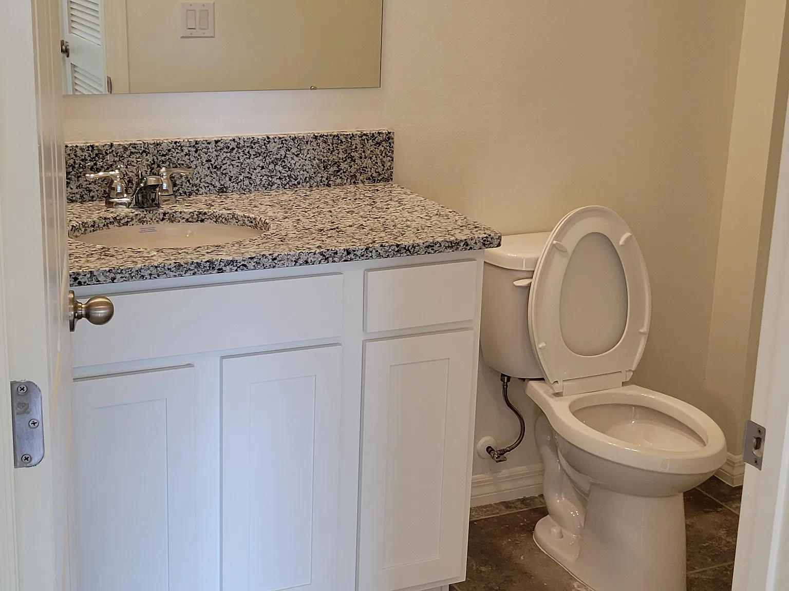 3 bed, 1505 sqft, $2,100 — Photo 3