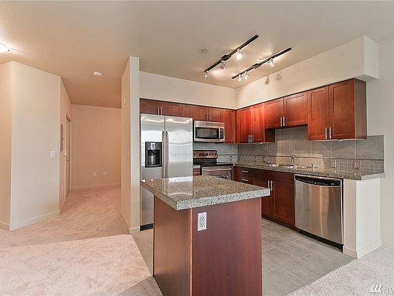 3rd image of 5440 Leary Ave NW Unit 628