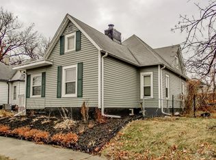9 S 6th Ave, Marshalltown, IA 50158