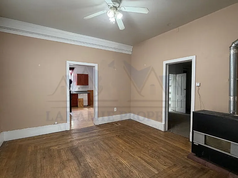 614 S 5th St #1 — Photo 3
