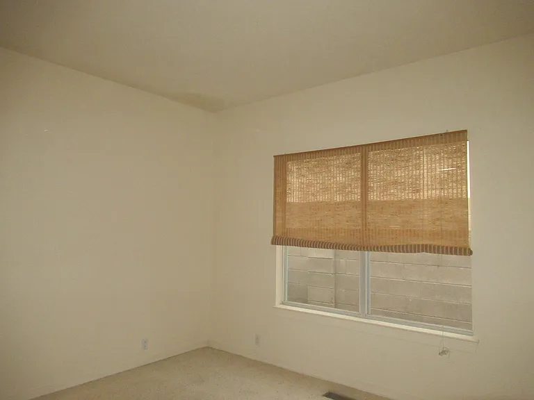 4016 Pasaje Pl NW — Photo 20