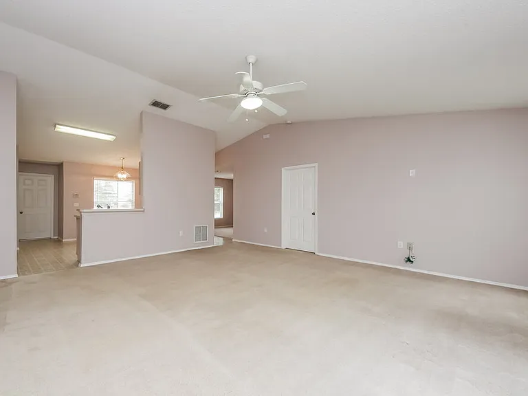 155 Pompei Dr — Photo 3