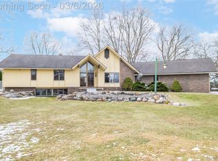 3155 Beechtree Ln, Flushing, MI 48433