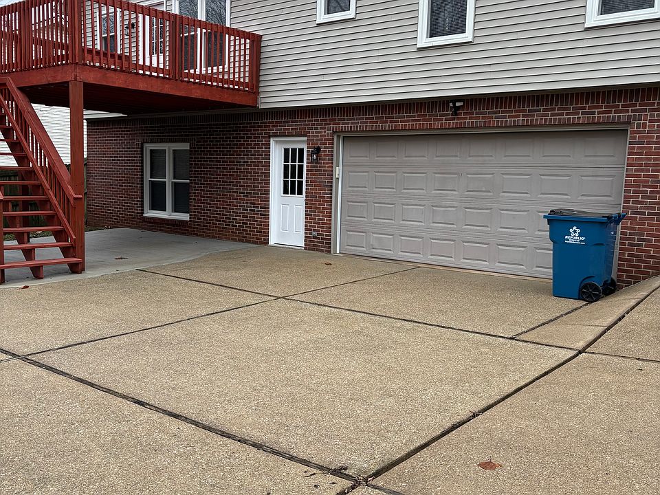 1st image of 550 Hawthorne Ave