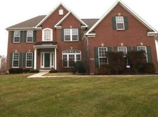 7250 Cedarcrest Dr, Middletown, OH 45044