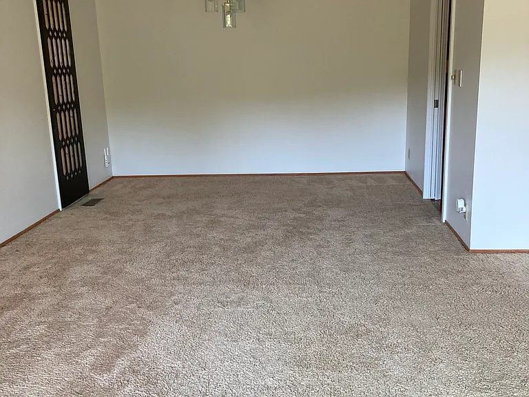 21 Freitas Dr — Photo 16