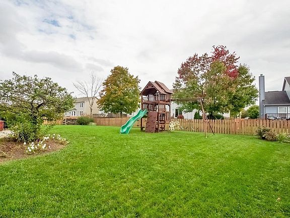 5th image of 589 Moss Oak Ave